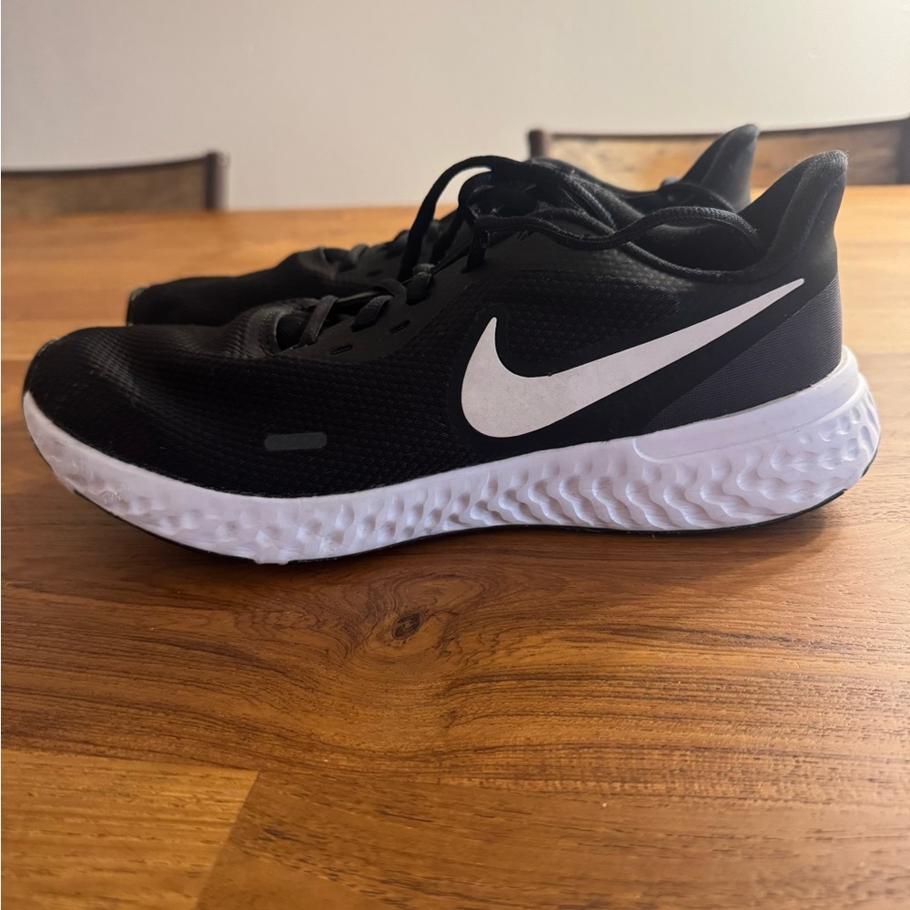 Nike Black and White Athletic Sneakers